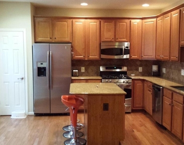 43315 Stonegarden Terrace - Photo Thumbnail 26
