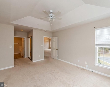 25340 Lake Mist Square - Photo Thumbnail 22