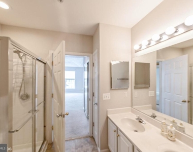 25340 Lake Mist Square - Photo Thumbnail 26