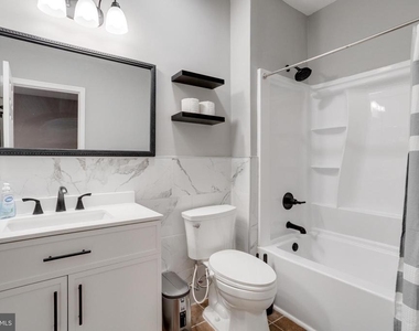 14304 Rosy Lane - Photo Thumbnail 12