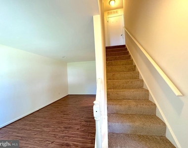 9773 Hagel Circle - Photo Thumbnail 1
