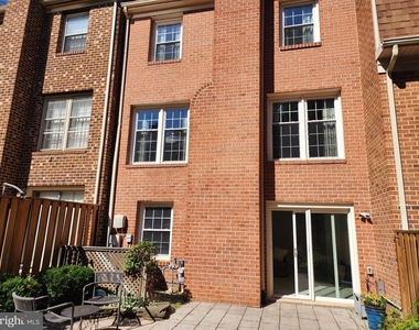 3720 Mount Airey Lane - Photo Thumbnail 12