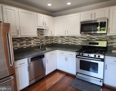 3720 Mount Airey Lane - Photo Thumbnail 7
