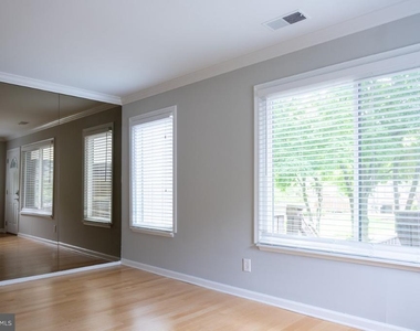 1640 Westwind Way - Photo Thumbnail 10
