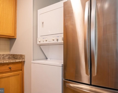 1640 Westwind Way - Photo Thumbnail 5