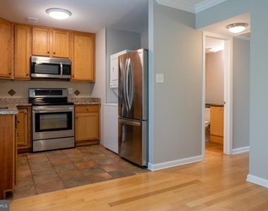 1640 Westwind Way - Photo Thumbnail 4