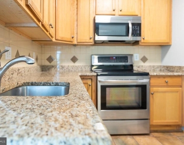 1640 Westwind Way - Photo Thumbnail 6