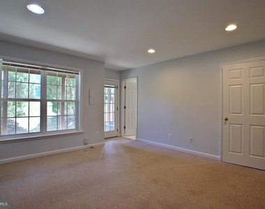 13501 Stargazer Terrace - Photo Thumbnail 24