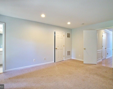 13501 Stargazer Terrace - Photo Thumbnail 15