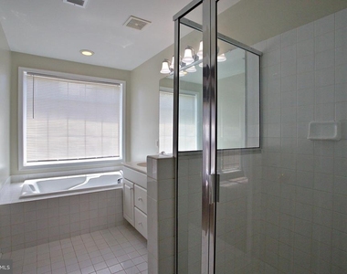 13501 Stargazer Terrace - Photo Thumbnail 17