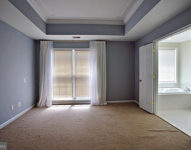 13501 Stargazer Terrace - Photo Thumbnail 14