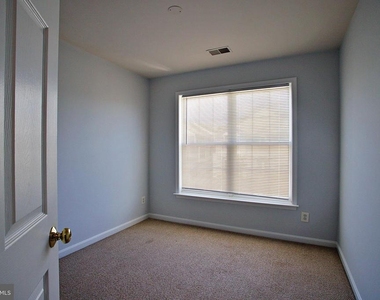 13501 Stargazer Terrace - Photo Thumbnail 19