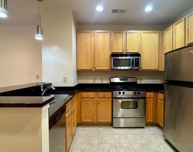 2665 Prosperity Avenue - Photo Thumbnail 15