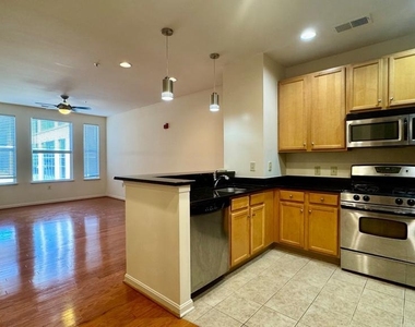 2665 Prosperity Avenue - Photo Thumbnail 16