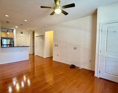 2665 Prosperity Avenue - Photo Thumbnail 18