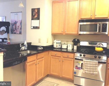 2665 Prosperity Avenue - Photo Thumbnail 17