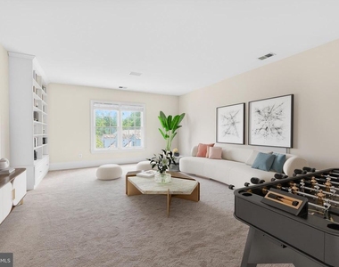 9860 Palace Green Way - Photo Thumbnail 44