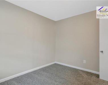 118 Circle Court - Photo Thumbnail 30