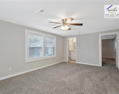 118 Circle Court - Photo Thumbnail 18