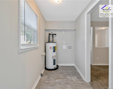 118 Circle Court - Photo Thumbnail 16