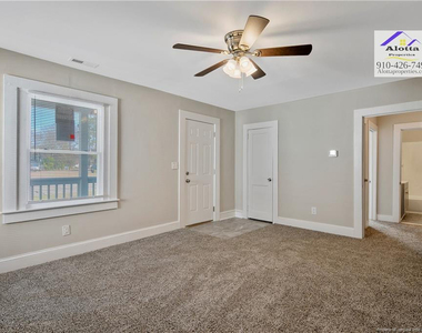 118 Circle Court - Photo Thumbnail 8