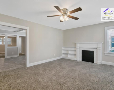 118 Circle Court - Photo Thumbnail 5