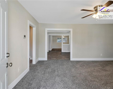118 Circle Court - Photo Thumbnail 4