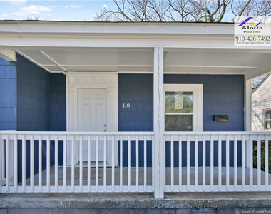 118 Circle Court - Photo Thumbnail 3