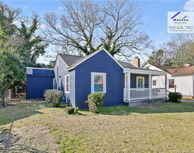 118 Circle Court - Photo Thumbnail 2