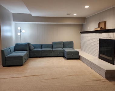 9016 Okeith Court - Photo Thumbnail 7