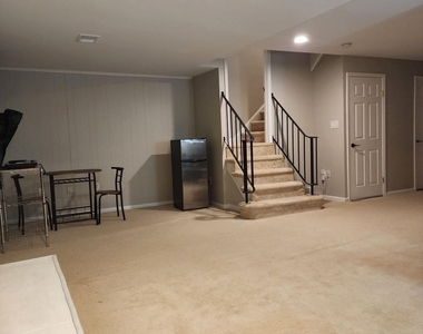 9016 Okeith Court - Photo Thumbnail 10