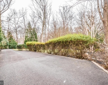 9108 Weant Drive - Photo Thumbnail 50