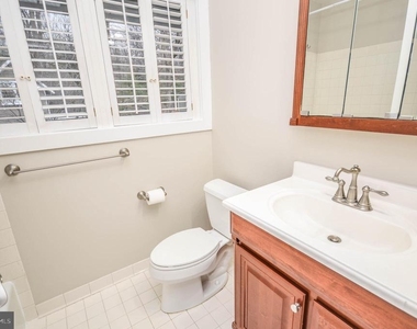 9108 Weant Drive - Photo Thumbnail 24