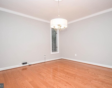 9108 Weant Drive - Photo Thumbnail 8