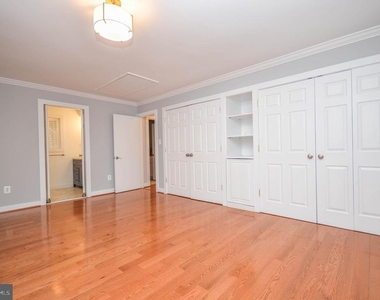 9108 Weant Drive - Photo Thumbnail 32