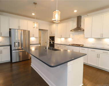2932 Green Tractor Avenue - Photo Thumbnail 9