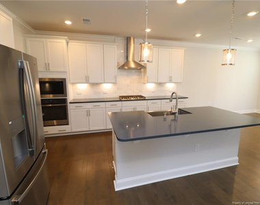 2932 Green Tractor Avenue - Photo Thumbnail 8