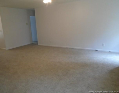 6827 Kizer Drive - Photo Thumbnail 6