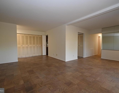 4404 Island Place - Photo Thumbnail 6
