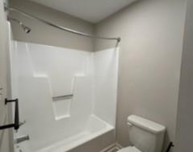 9329 Castle Falls Circle - Photo Thumbnail 4