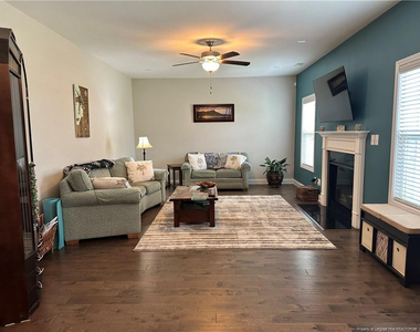 580 Stonebriar Avenue - Photo Thumbnail 6