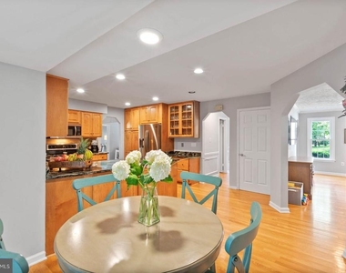 3125 Hannahs Pond Lane - Photo Thumbnail 13