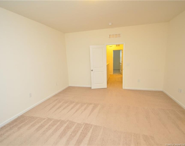 643 Briarcliff Street - Photo Thumbnail 32
