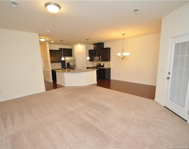 643 Briarcliff Street - Photo Thumbnail 18