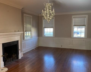 1709 Fort Bragg Road - Photo Thumbnail 4