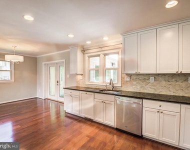 1723 Baldwin Drive - Photo Thumbnail 11