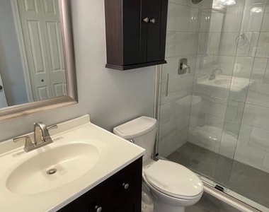 10127 Ebenshire Court - Photo Thumbnail 17