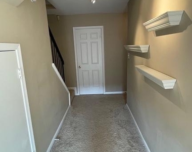 10127 Ebenshire Court - Photo Thumbnail 19