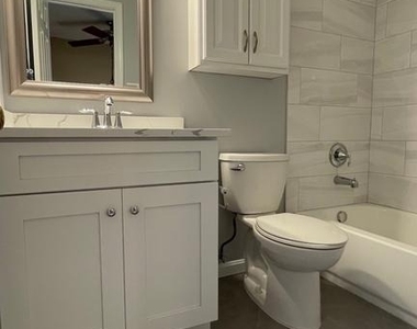 10127 Ebenshire Court - Photo Thumbnail 9