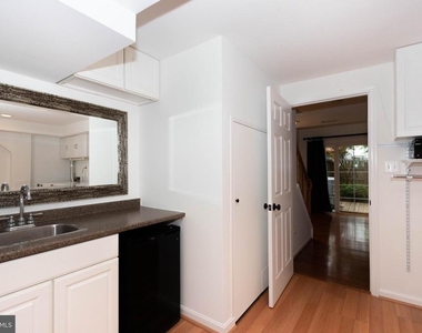 13939 Preacher Chapman Place - Photo Thumbnail 25